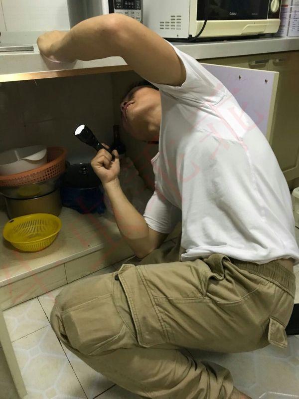 蟑螂怎么灭法啊有特效吗_蟑螂的杀灭方法_灭蟑螂最有效方法